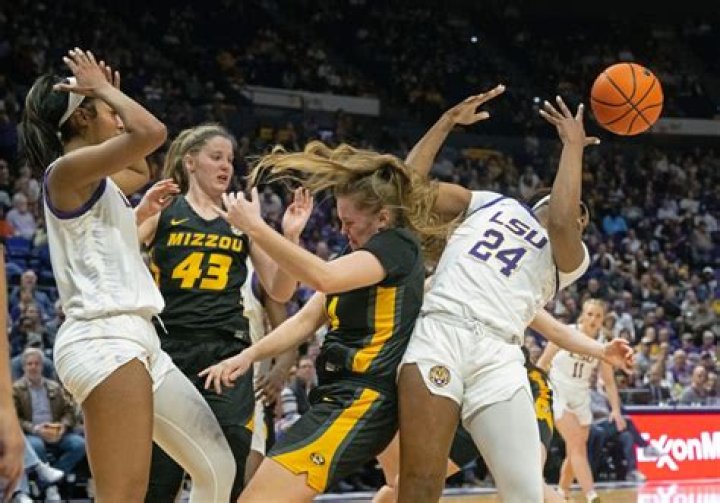 Morrow, Reese lead No. 7 LSU to 92-72 win over Missouri